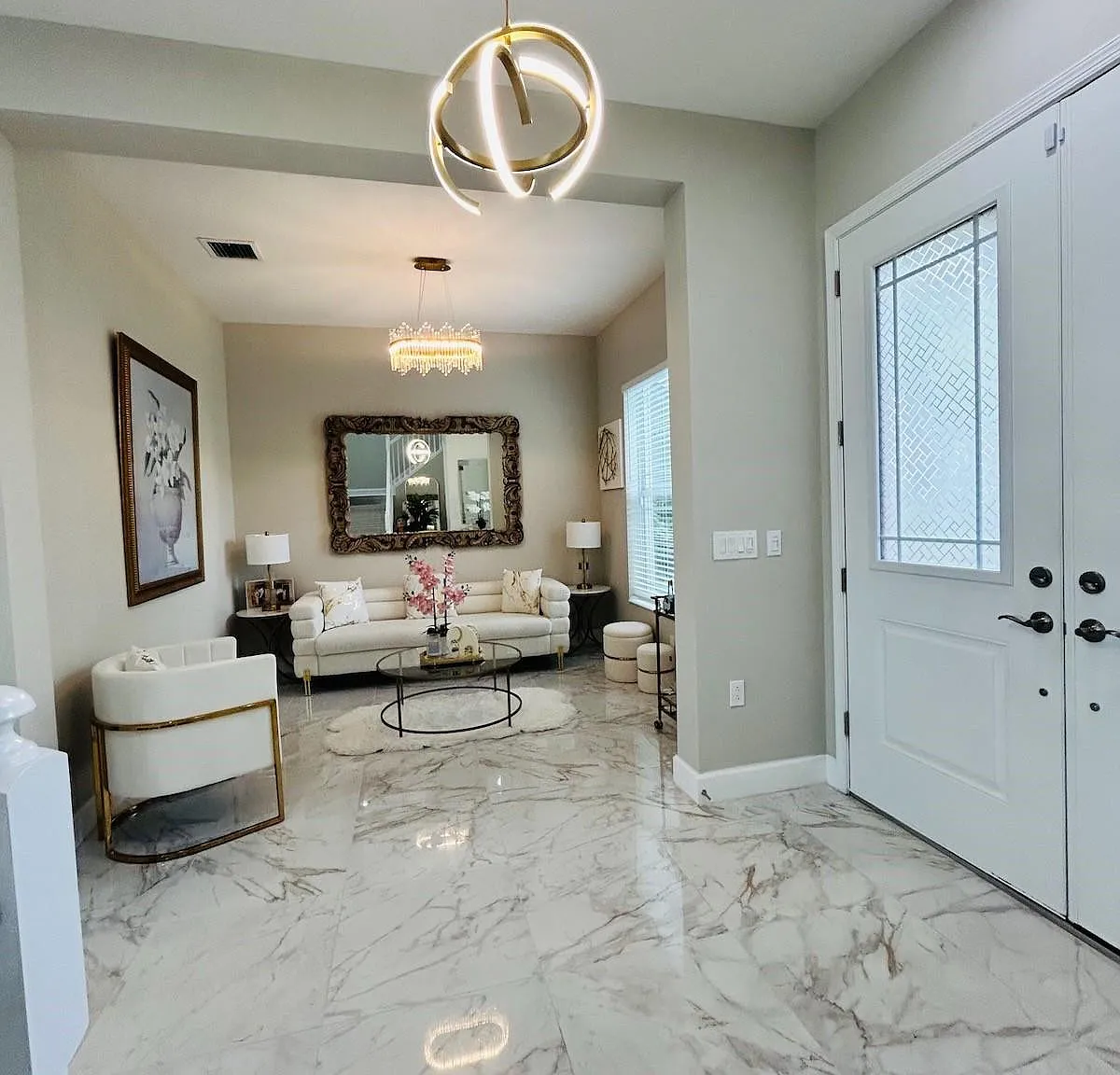 4 bed, 3.0 bath, 2165 sqft, $3,500 — Photo 3