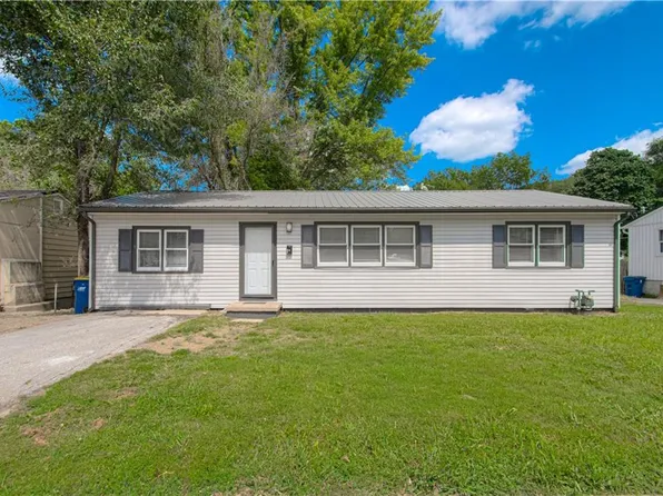 108 Berton Rd, Excelsior Springs, MO 64024