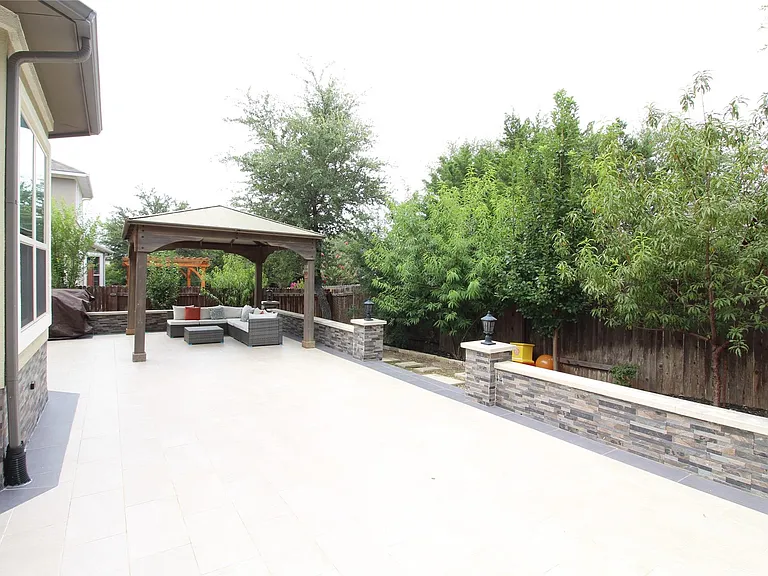 5800 Viejo Dr — Photo 18