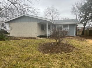 15445 S Scott Dr, Lockport, IL 60441