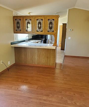 3rd image of 248 Betsy Dr