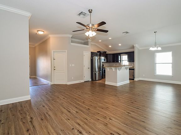 3rd image of 2167 Bexley Dr