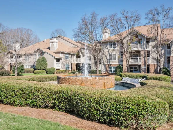 5007 Sharon Rd Unit R, Charlotte, NC 28210