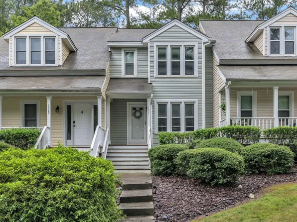 1631 Claiborne Ct, Raleigh, NC 27606