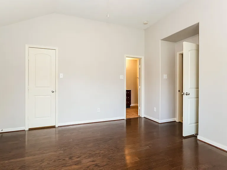 3426 Owl Crossing Ln — Photo 8