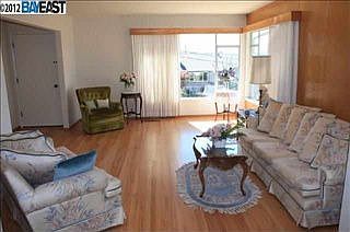 5th image of 3430 Wyndale Dr
