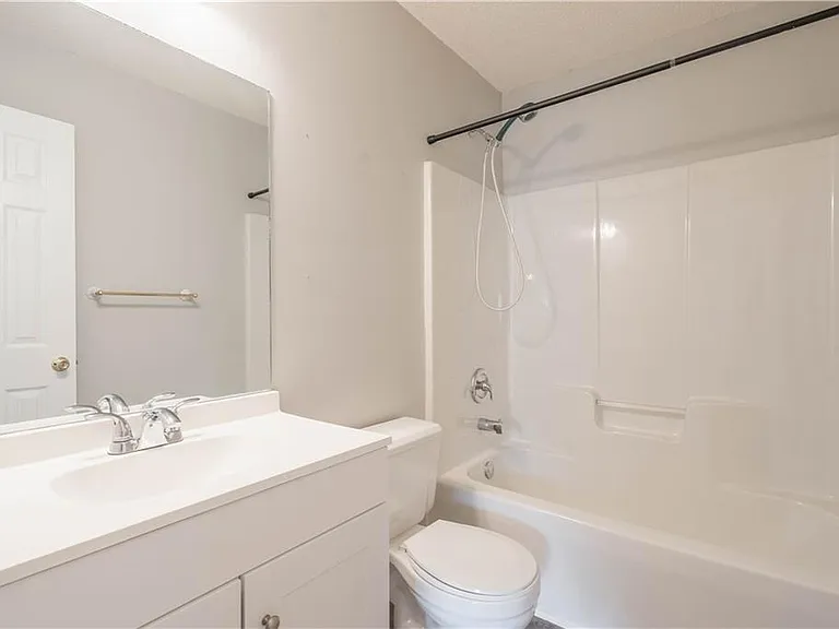 3158 Parfait Pl — Photo 32