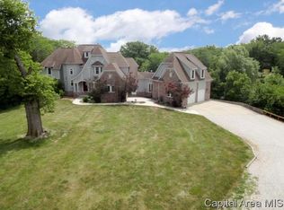 7016 Fulton Rd, NEW BERLIN, IL 62670