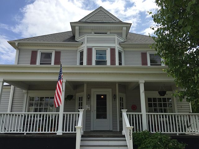 1st image of 203 S Euclid Ave