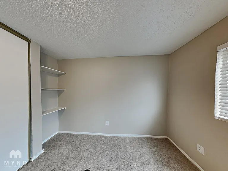 7417 Shadow Bend Dr — Photo 14