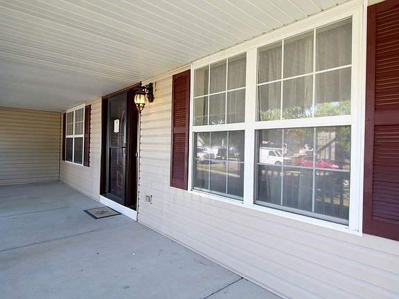 4th image of 1613 Oakland Dr