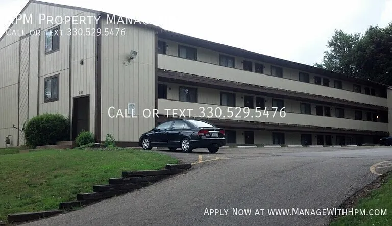 591 E Buchtel Ave — Photo 10