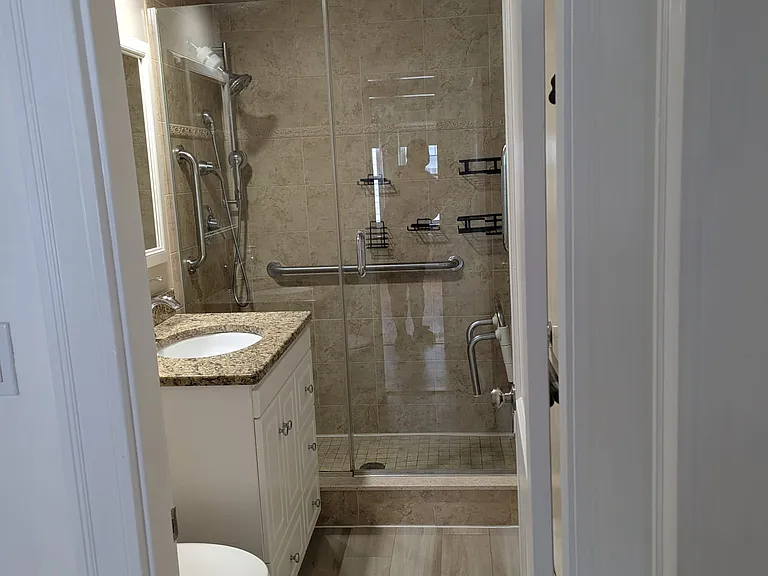51 Dale Ave — Photo 35