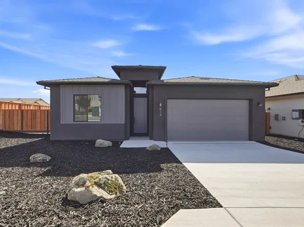 614 Fulton Way, Hollister, CA 95023