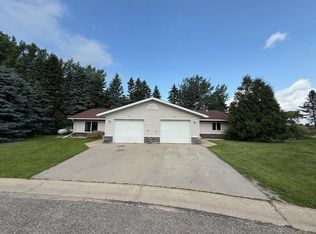 625 & 627 Meeker Ct NW, Evansville, MN 56326