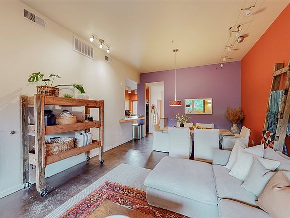 4th image of 604 Avenida Villa Hermosa Unit 102