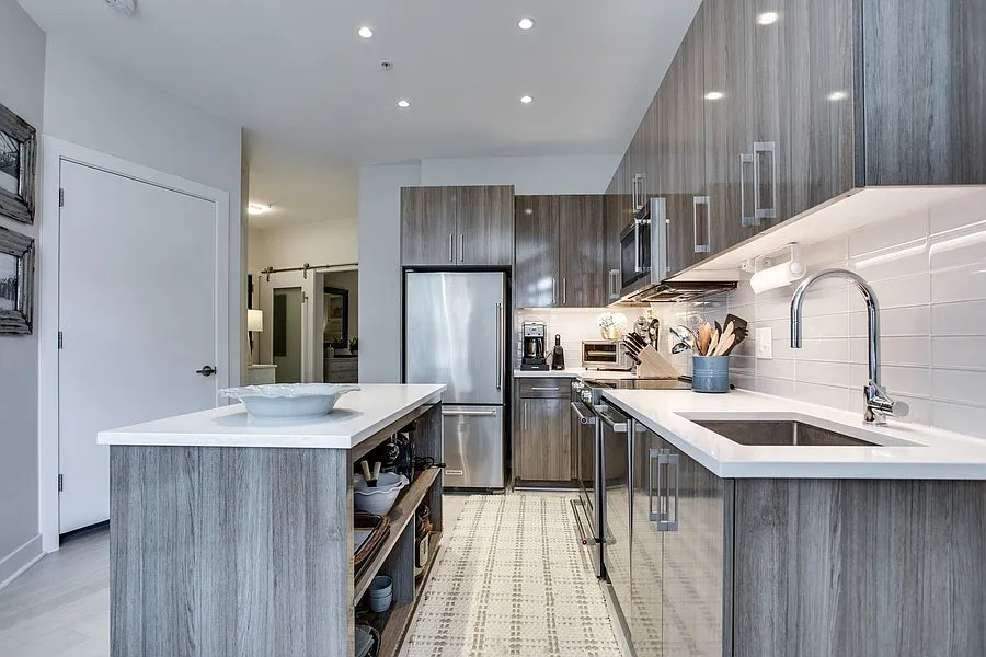 Amazing Condo Overlooking Adams Morgan! — Photo 4