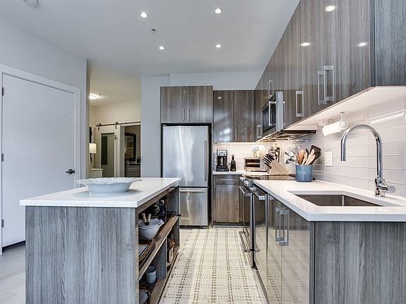 4th image of 1794 Lanier Pl NW Unit 305