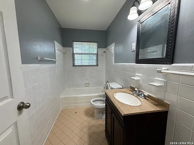 3730 La Sabre Dr — Photo 5