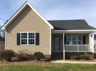 208 East St SE, Wilson, NC 27893