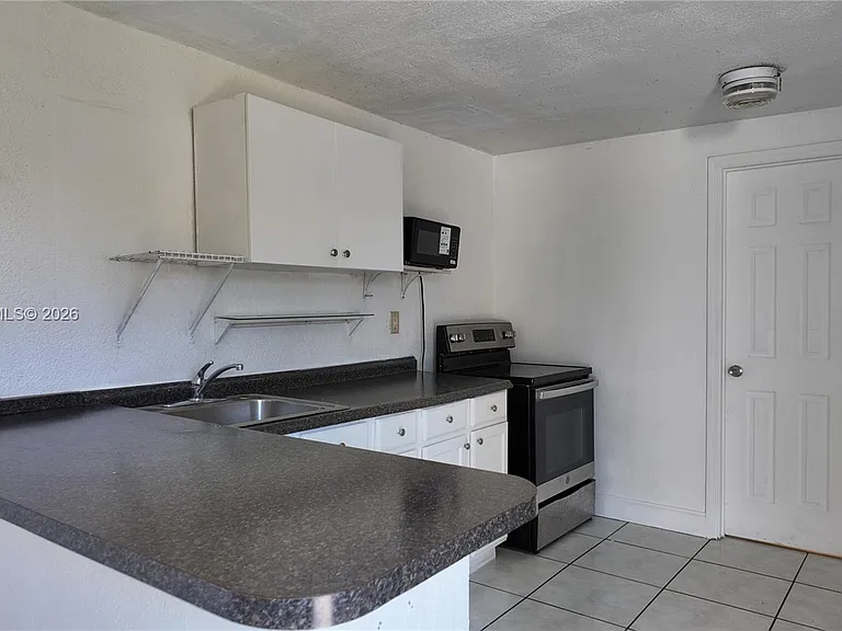 9815 SW 51st Ter #2 — Photo 8