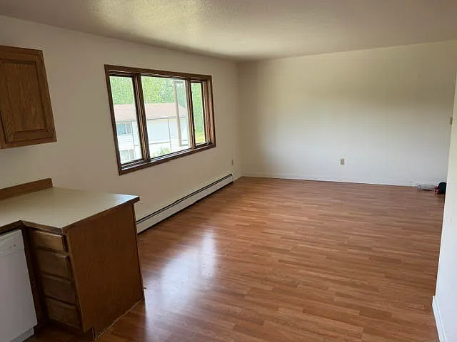2 bed, 775 sqft, $1,475 — Photo 2