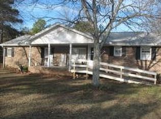 623 Hope Hollow Ln, Loganville, GA 30052