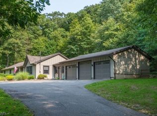 380 North Rd, Chester, NJ 07930