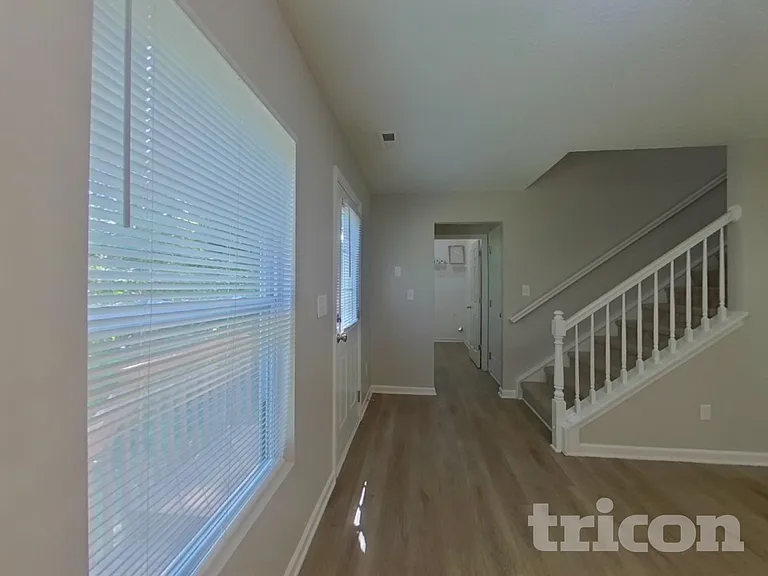412 Bent Leaf Ct — Photo 4