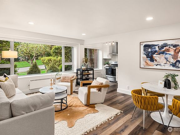 3rd image of 530 W Olympic Place #107