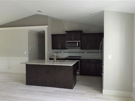 4th image of 5148 Hurley Ave