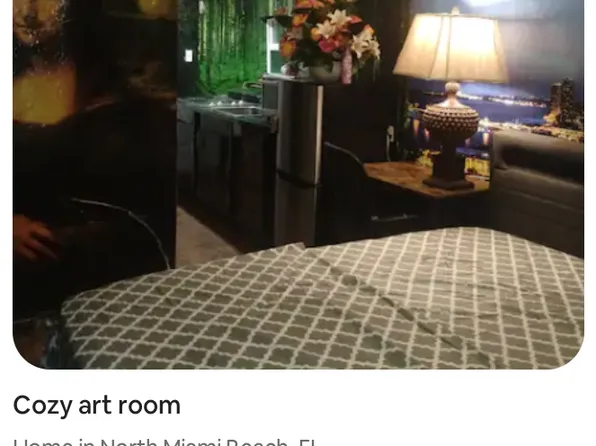 898 NE 164th St, North Miami Beach, FL 33162