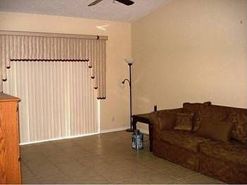 4th image of 8098 Rose Marie Cir