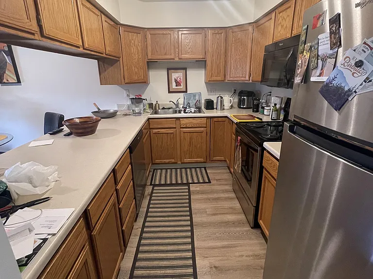 1611 W Koch St #30-1 — Photo 7