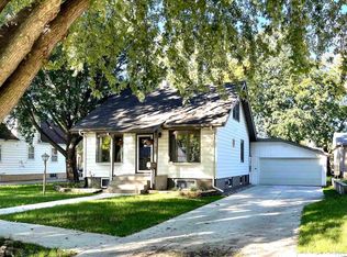 518 Barton St, Storm Lake, IA 50588