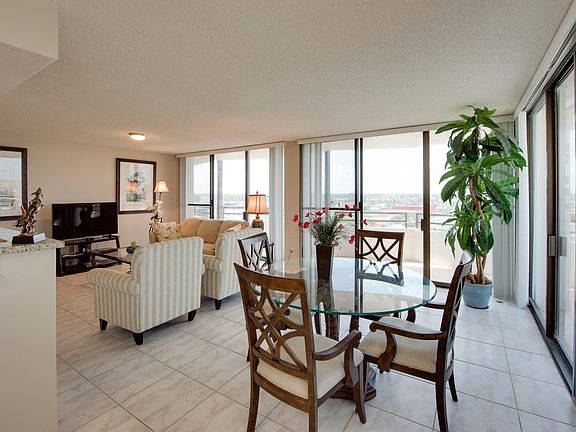 4th image of 2828 N Atlantic Ave APT 805