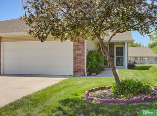1830 N 176th Plz, Omaha, NE 68118