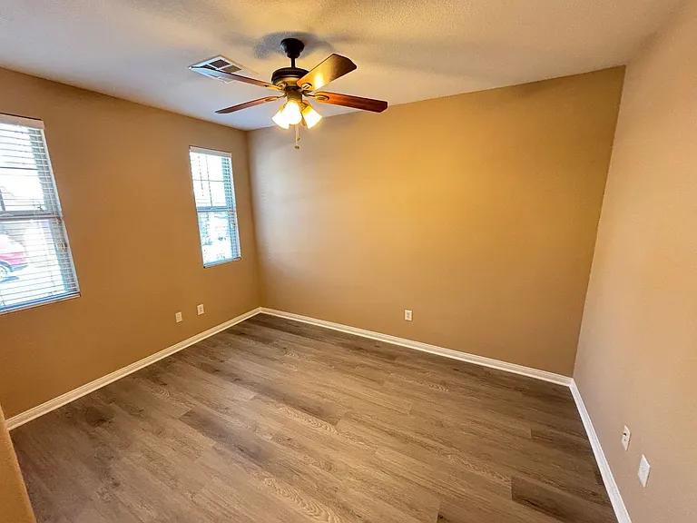 10741 Cather Ave — Photo 12