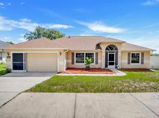 1023 Bluegrass Dr, Groveland, FL 34736