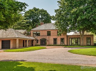 76 Locust Rd, Winnetka, IL 60093