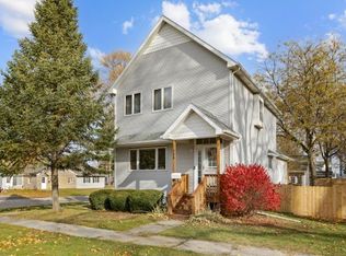 138 Stiles St, Genoa, IL 60135