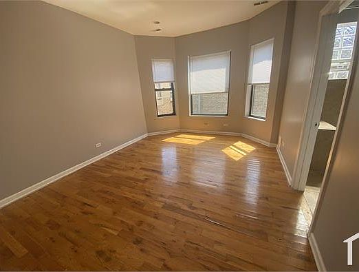 3rd image of 6754 S Cornell Ave #2