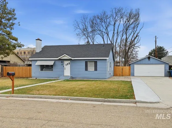 120 Mead St, Caldwell, ID 83605