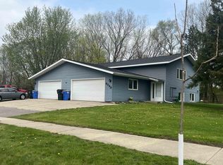 409 E Albert St, Portage, WI 53901