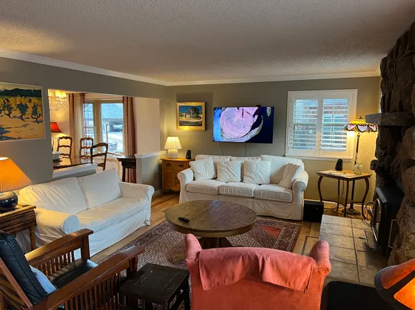 1570 Hawthorn Ave, Boulder, CO 80304