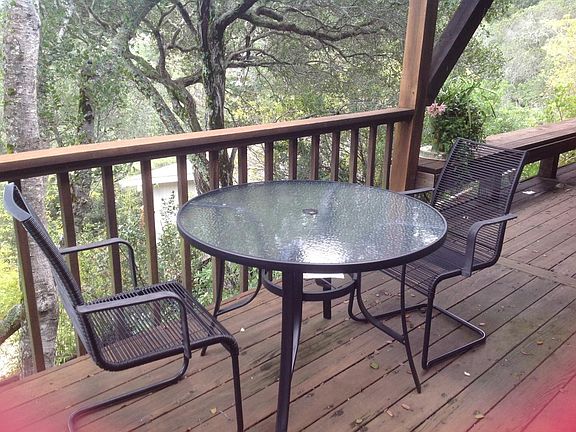 out door dining table