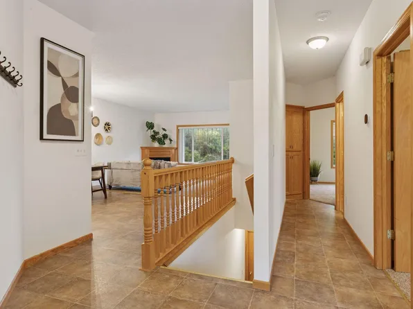 15436 Weaver Lake Rd, Maple Grove, MN 55311