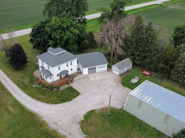 3135 150th St, Renwick, IA 50577