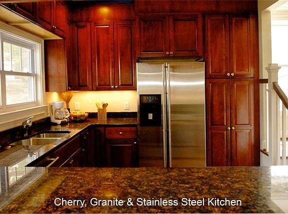 5th image of 511 Acklen Park
