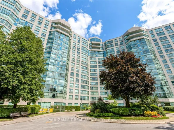 7825 Bayview Ave #214, Markham, ON L3T 7N2